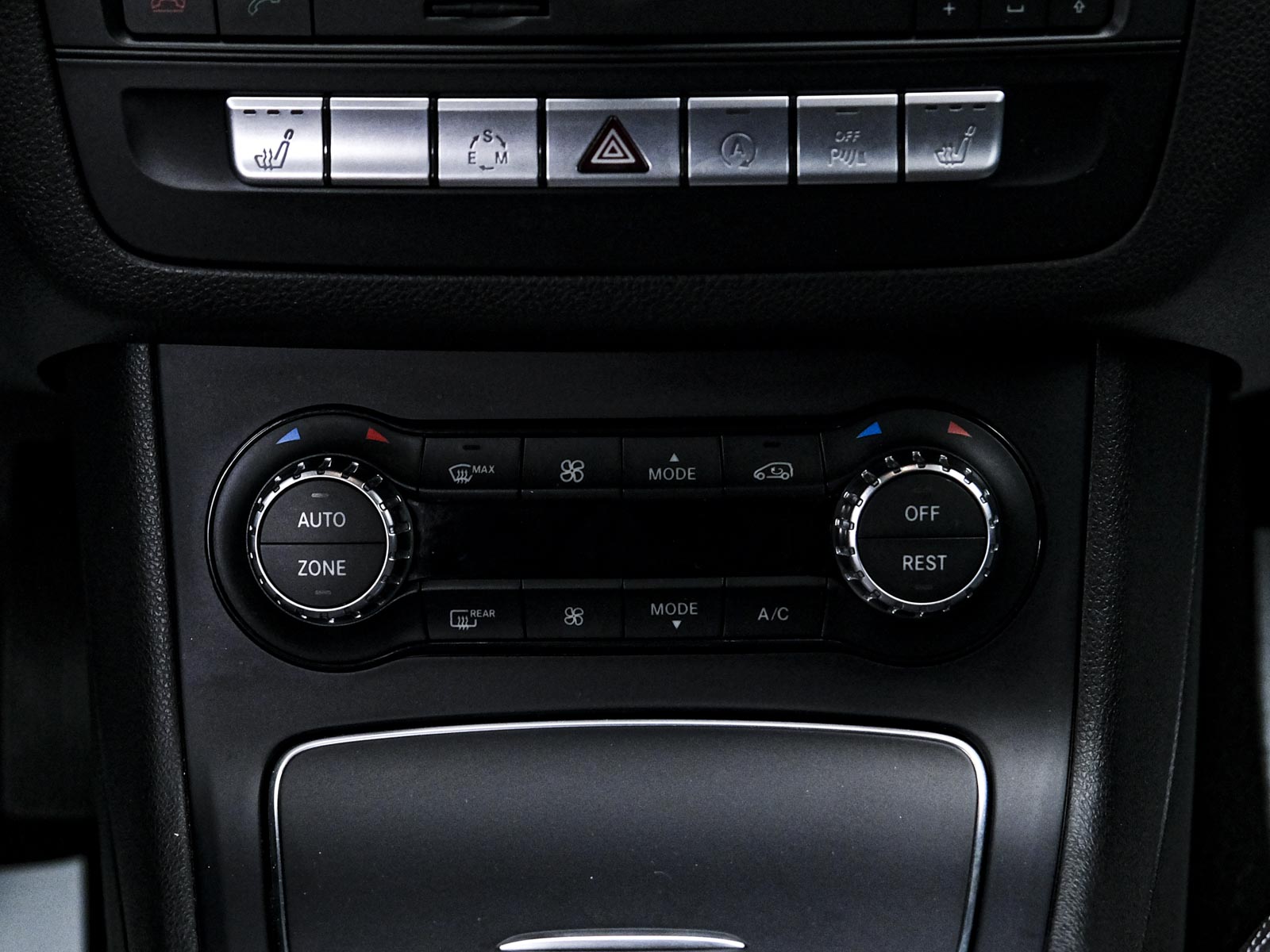 Mercedes-Benz B Class 2015 11/12