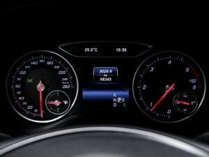 Mercedes-Benz B Class 2015 8/12