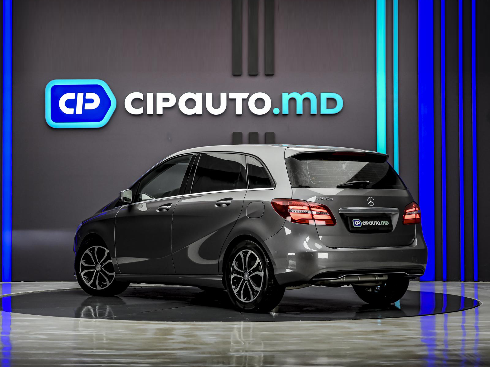 Mercedes-Benz B Class 2016 2/14