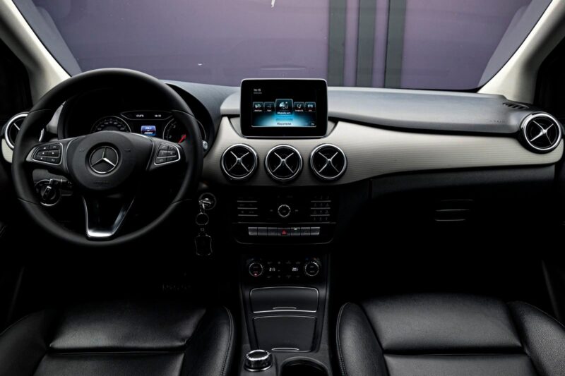 Mercedes-Benz B Class 2016 5/14