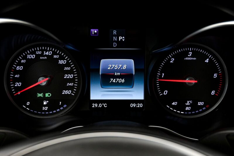 Mercedes-Benz C Class 2017 8/14