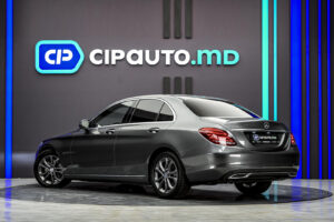 Mercedes-Benz C Class 2017 2/14