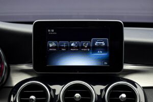 Mercedes-Benz C Class 2017 10/14