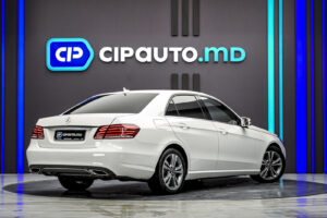 Mercedes-Benz E-Class 2015 3/13