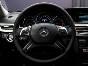 Mercedes-Benz E-Class 2015 9/13