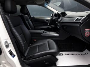 Mercedes-Benz E-Class 2015 6/13