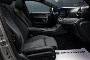 Mercedes-Benz E-Class E300de2021 6/14