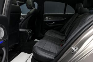 Mercedes-Benz E-Class E300de2021 7/14