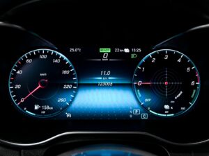 Mercedes-Benz GLC 300de2021 8/15