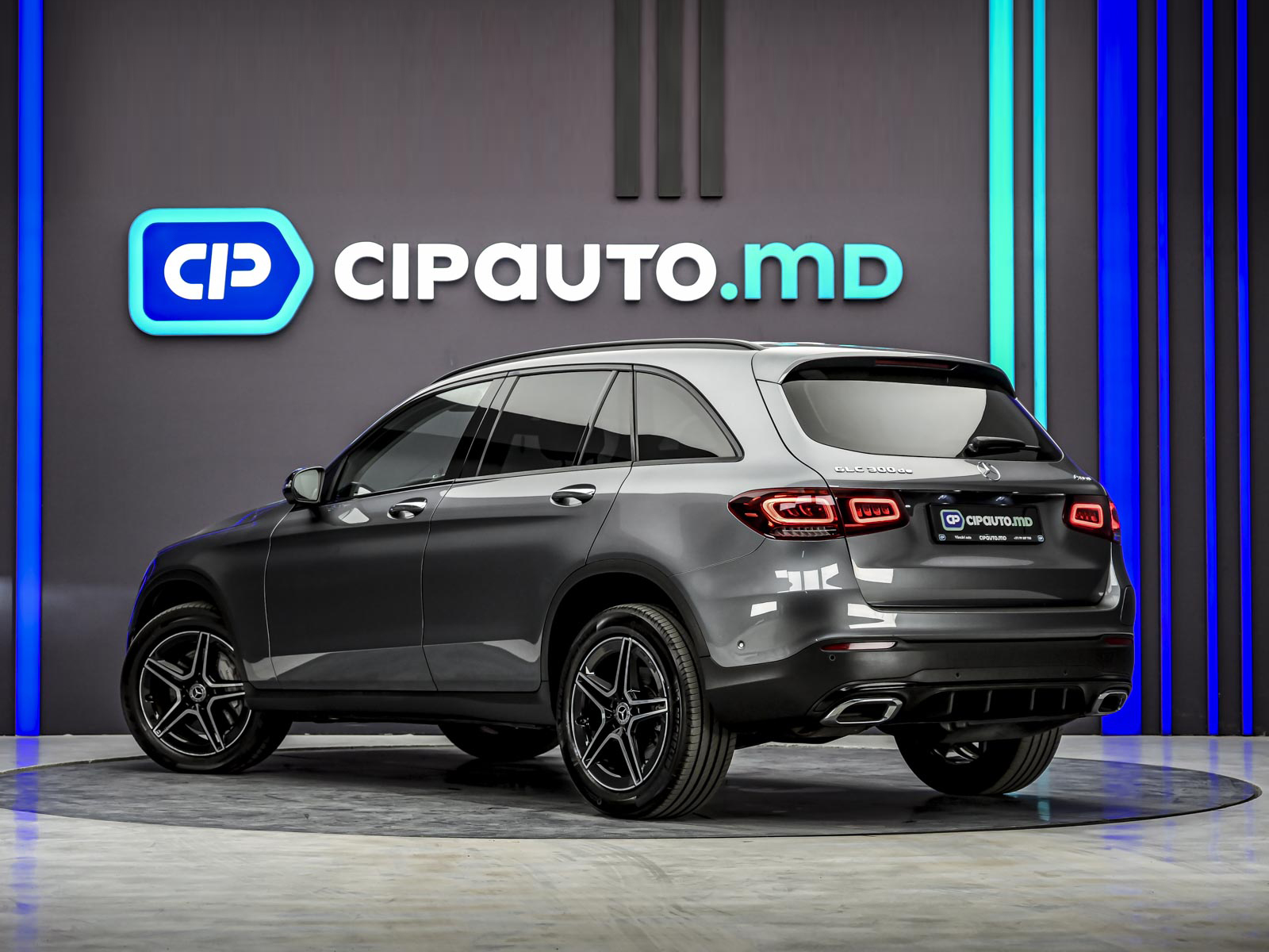 Mercedes-Benz GLC 300de2021 2/15