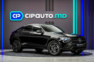 Mercedes-Benz GLC Coupe 300 e2021 4/15