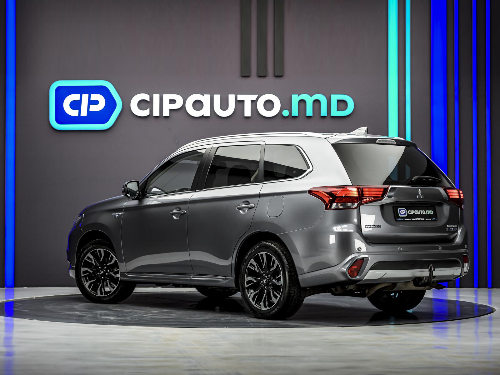 Mitsubishi Outlander 2015 2/14