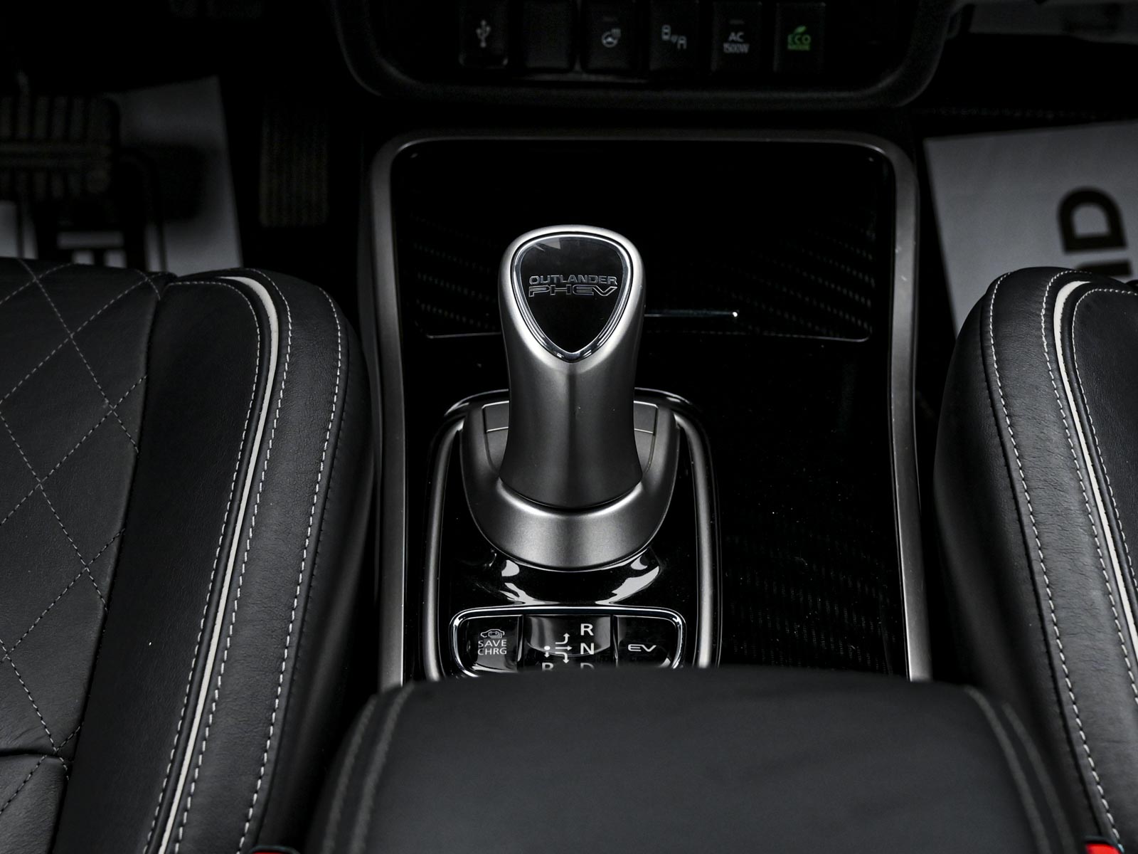 Mitsubishi Outlander 2020 11/14