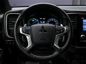 Mitsubishi Outlander 2020 9/14
