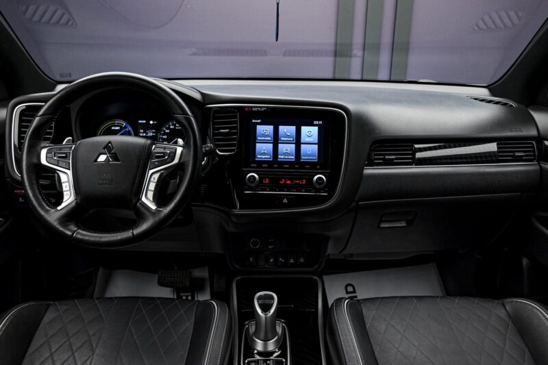 Mitsubishi Outlander 2020 5/14
