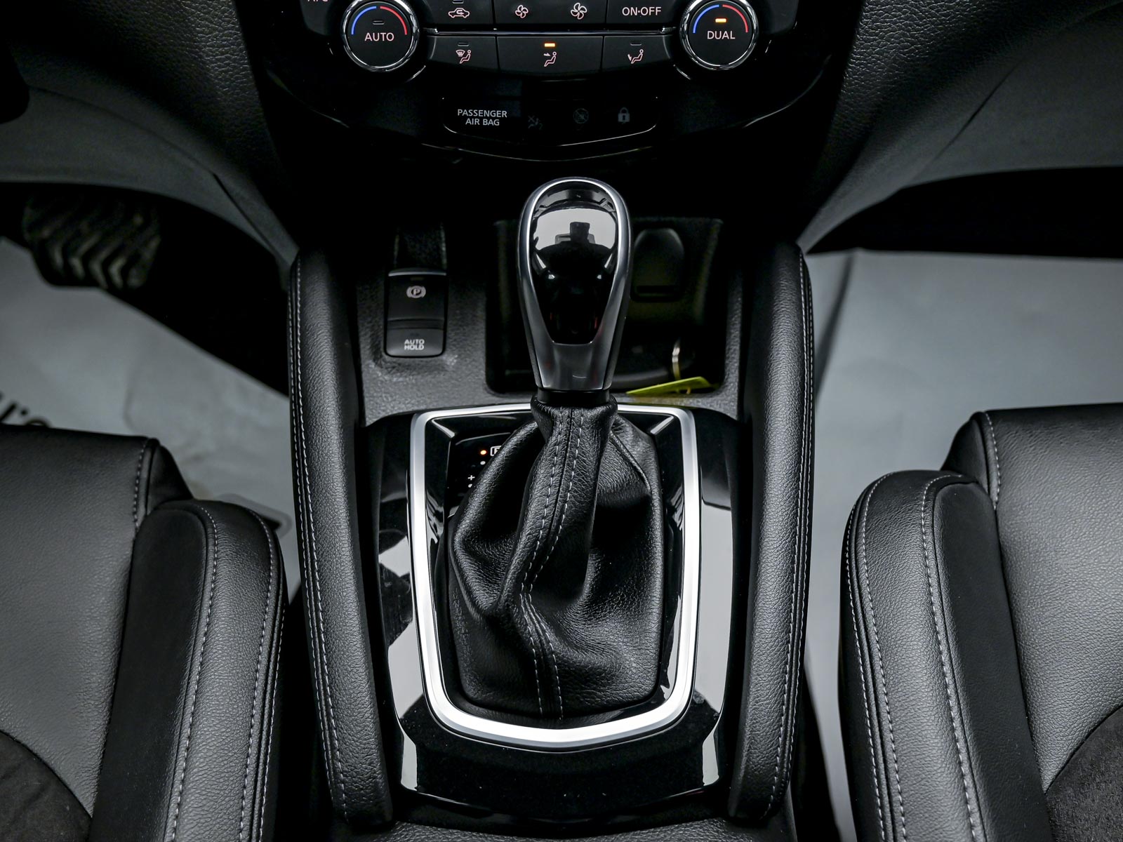Nissan Qashqai 2020 12/15