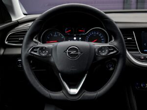 Opel Grandland X 2019 9/16