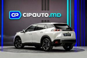 Peugeot 2008 2021 2/14