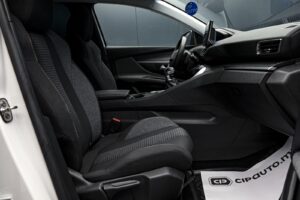 Peugeot 3008 2021 6/13