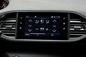 Peugeot 308 2019 10/13