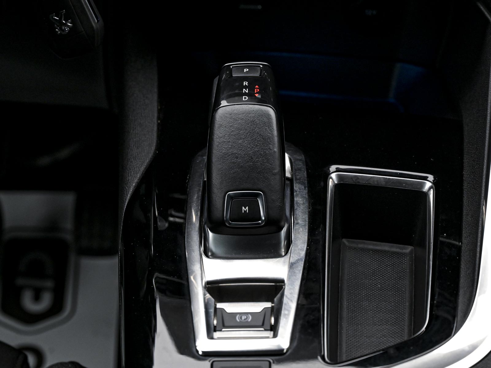 Peugeot 5008 2020 12/14