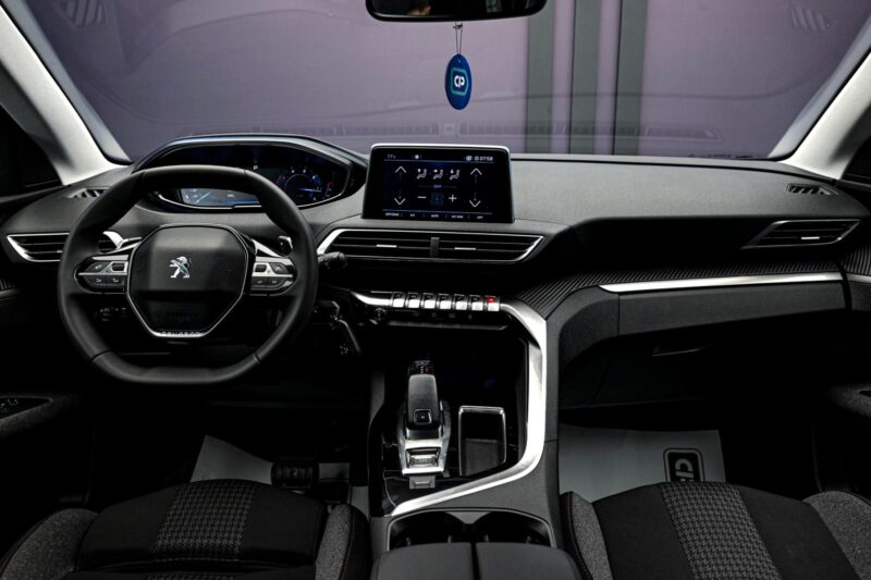 Peugeot 5008 2020 5/14