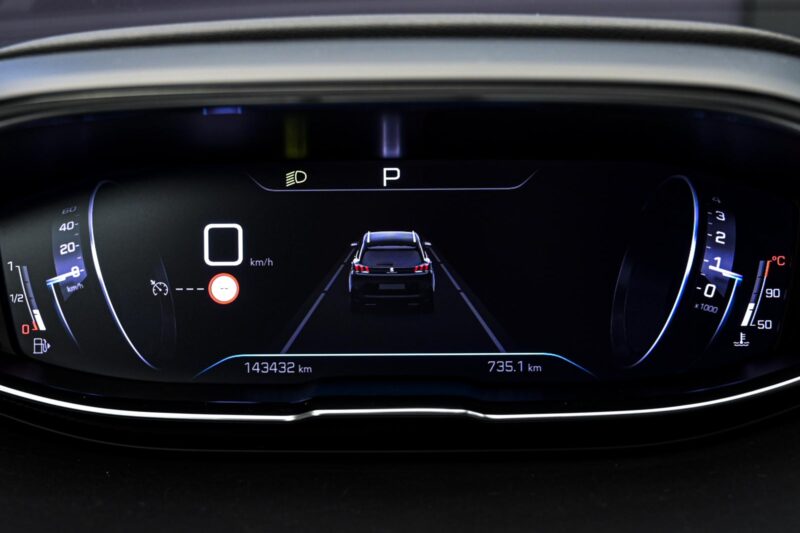 Peugeot 5008 2020 8/14
