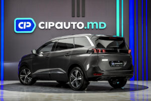 Peugeot 5008 GT Line2021 2/17