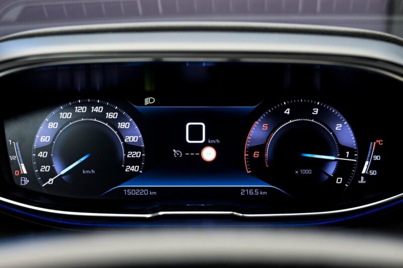 Peugeot 5008 2021 8/14