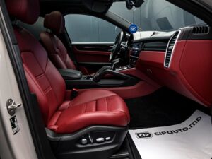 Porsche Cayenne Coupe 2021 6/102