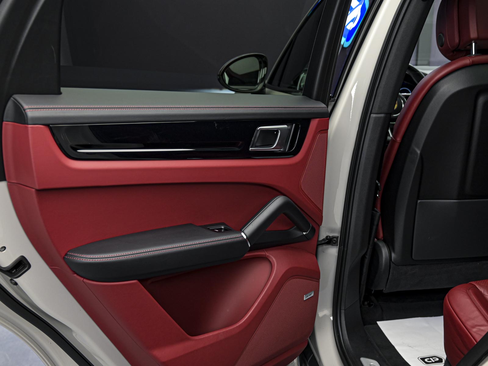 Porsche Cayenne Coupe 2021 53/102