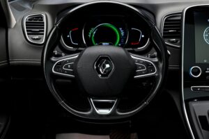 Renault Grand Scenic 2017 10/15