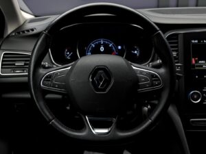 Renault Megane 2018 9/12
