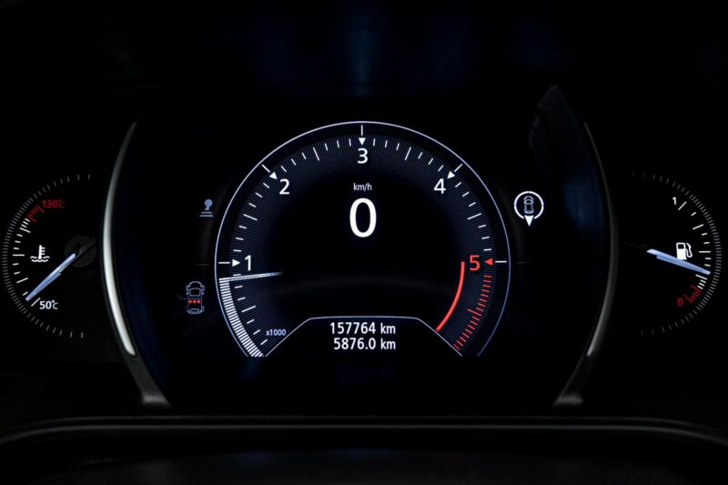 Renault Megane 2018 8/12