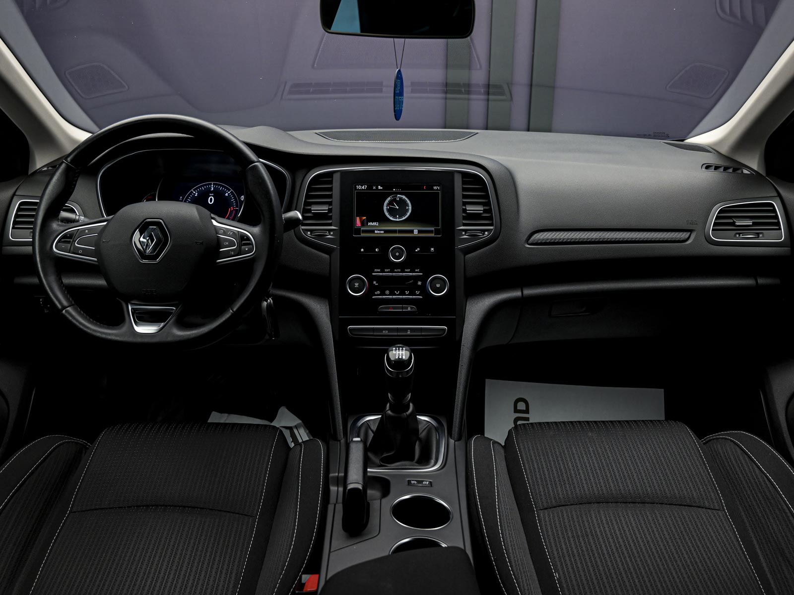 Renault Megane 2018 5/12