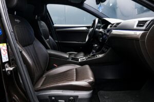 Skoda Superb L&K2019 6/14