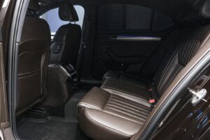 Skoda Superb L&K2019 7/14