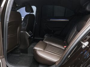 Skoda Superb L&K2019 7/14