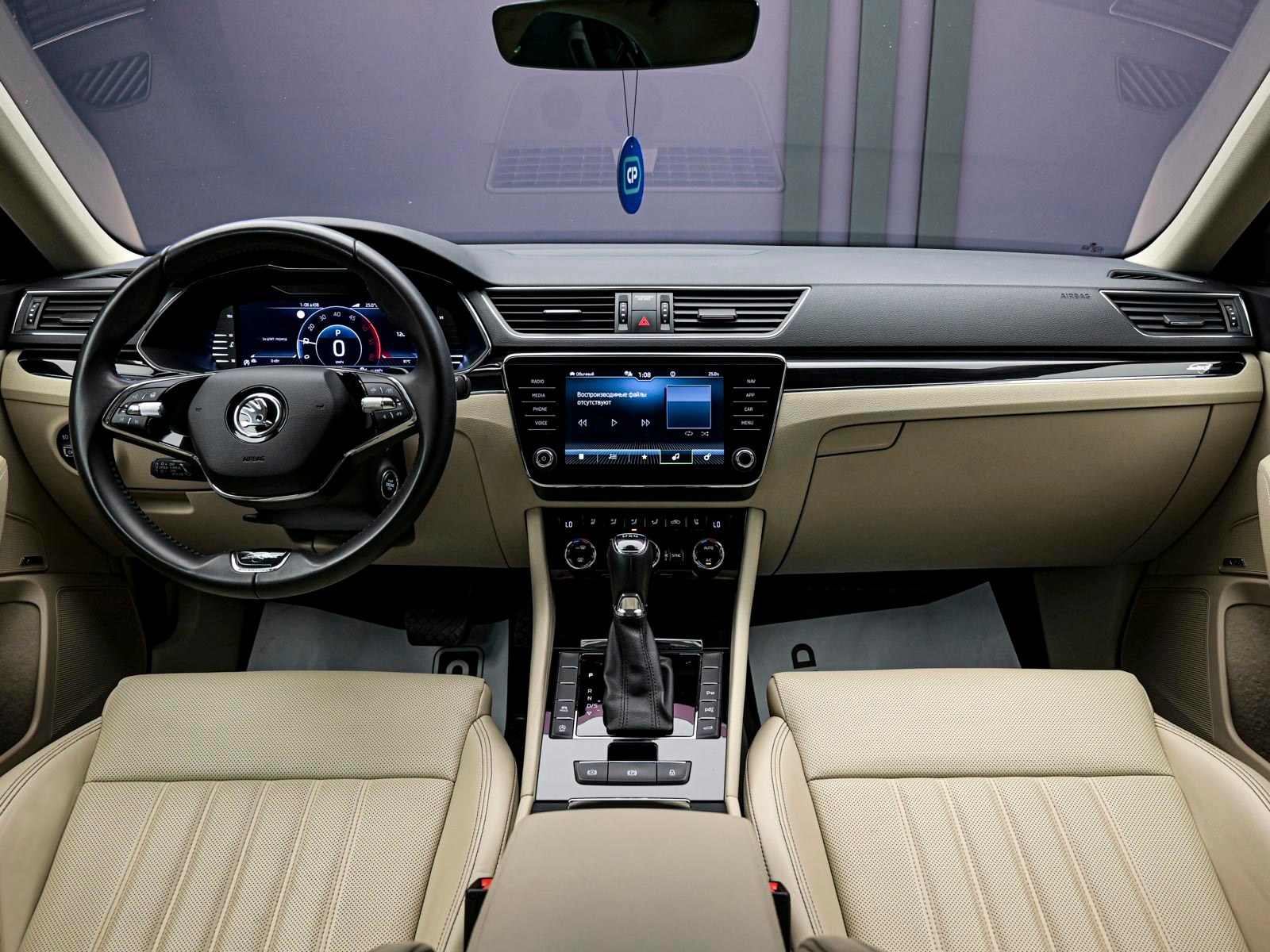Skoda Superb L&K2021 5/15