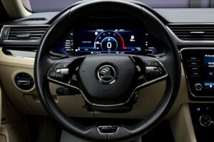 Skoda Superb L&K2021 9/15