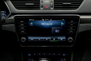 Skoda Superb 2021 9/13