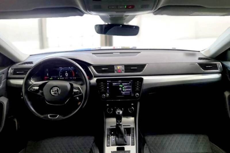 Skoda Superb 2022 5/8