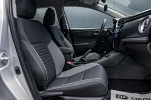 Toyota Auris 2015 6/14