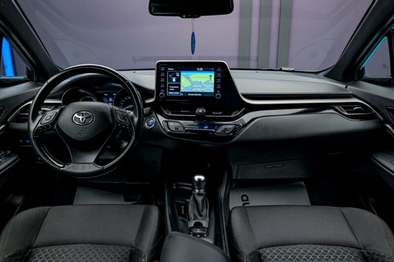 Toyota C-HR 2020 5/14