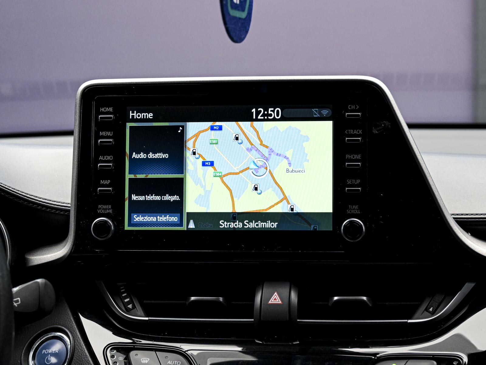 Toyota C-HR 2020 10/14