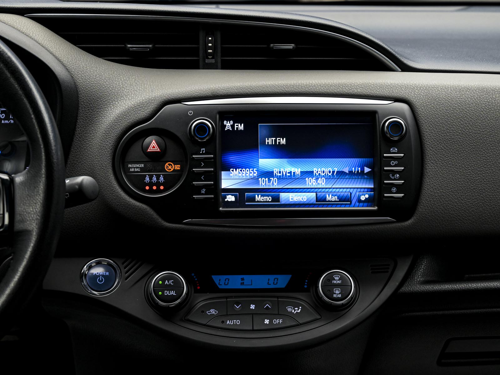 Toyota Yaris 2017 10/12