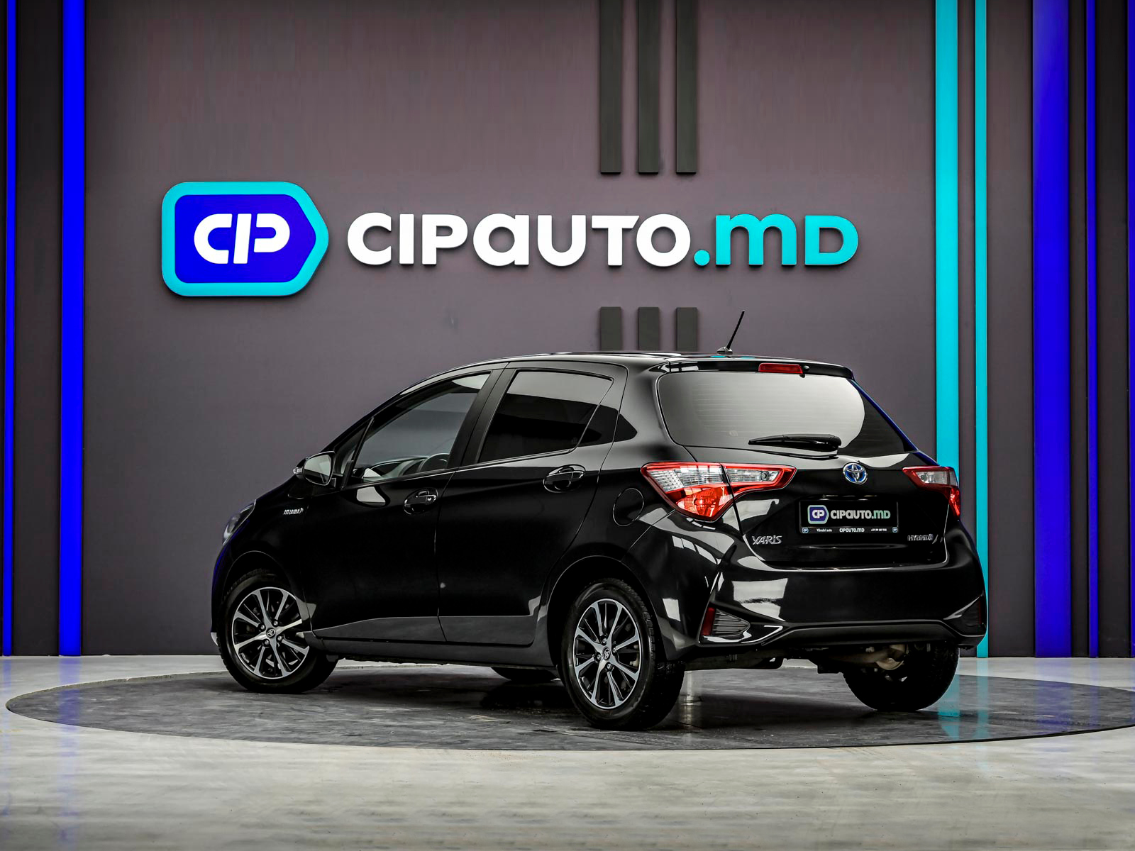 Toyota Yaris 2018 2/13