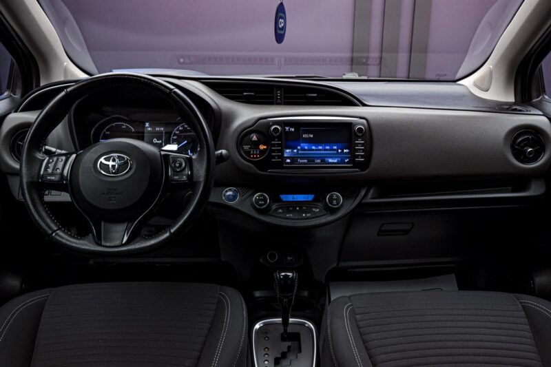Toyota Yaris 2018 5/12