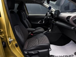 Toyota Yaris CROSS 2021 6/15