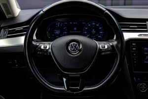 Volkswagen Passat 2018 9/14